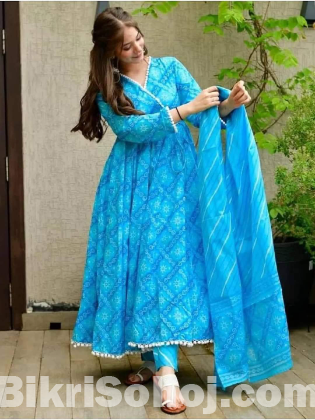 আনারকলি গাউন